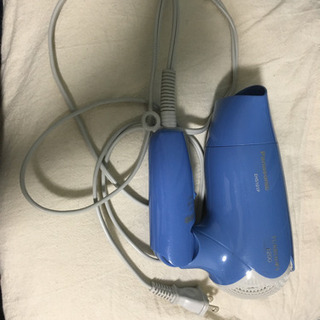 ドライヤーの画像