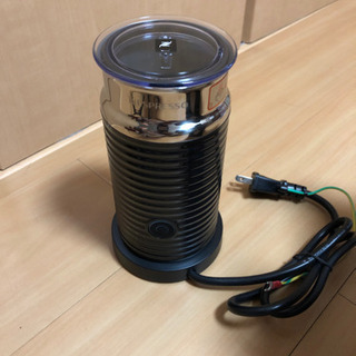 ネスプレッソコーヒーメーカーのセットをお譲りいたします。の画像
