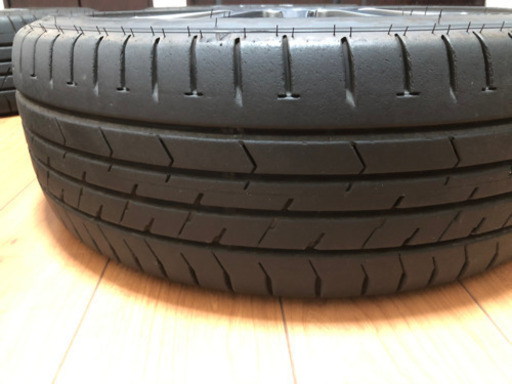 TRD 17インチ タイヤホイール4本 ヴォクシー/エスクァイア/ノア用