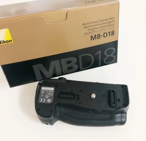 NikonマルチバッテリーパックMB-D18未使用
