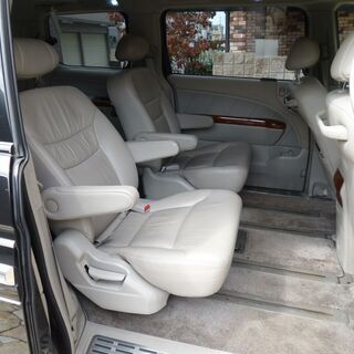 検査4年4月プレステージSZ 希少サンルーフ/革シート/レーダークルーズ/BBS18インチ/車高調/HDDナビ/フリップダウン/両側パワスラ/7人乗/ETCの画像