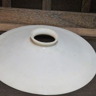 【ありがとうございました】昭和レトロ　古道具　乳白ガラス 平型 ...