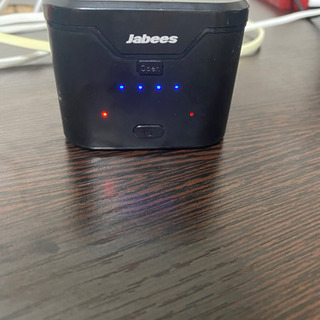 ワイヤレスイヤホン