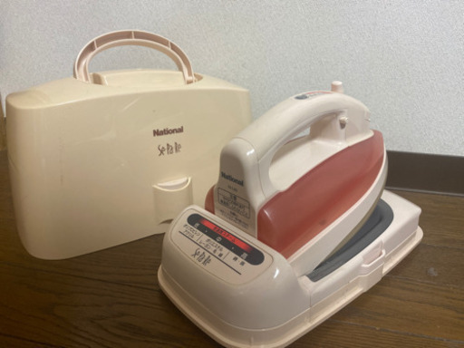 期間限定値下げ！コードレスアイロン　ナショナル　national NI-L60