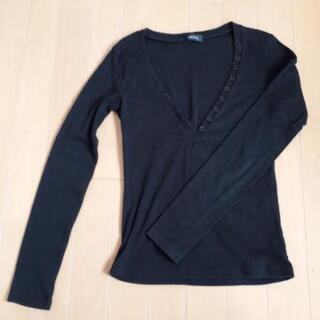 INGNI　黒いカットソー