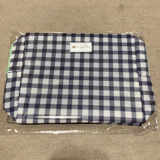 ミルポッシェ おむつポーチ 新品未使用 チェック柄 ポーチ スト...
