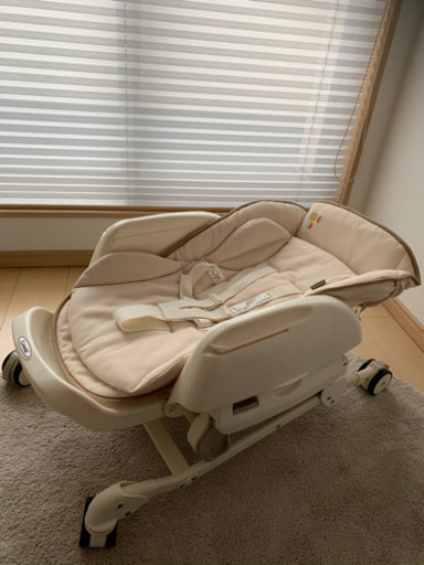 コンビ　ハイローチェア　電動