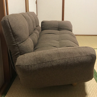 【値下げしました】2人がけソファ ブラウン系 茶色系 ソファベッド 横幅140〜160センチの画像