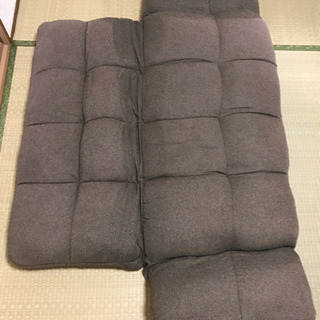 【値下げしました】2人がけソファ ブラウン系 茶色系 ソファベッド 横幅140〜160センチの画像