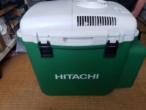 日立(HIKOKI)HIKOKIクーラーボックス・テレビ・充電器3点セット！釣りやキャンプなどアウトドアに最適！普段使いや仕事にも！