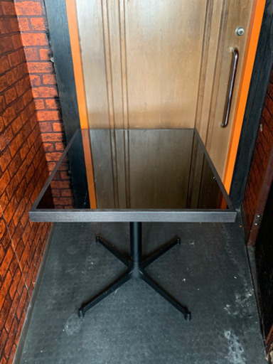 大理石カフェテーブル