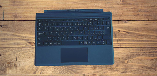 ほぼ使用していないハイスペックSurface/タッチパネル中古タブレットパソコン＊まもなく4年経過の為値段下げました。