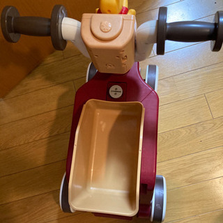 くまのプーさん　おしゃべりウォーカーライダー　タカラトミーの画像