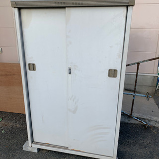 イナバ 物置 カギなし