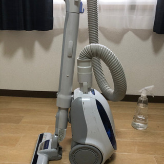日立　サイクロン掃除機