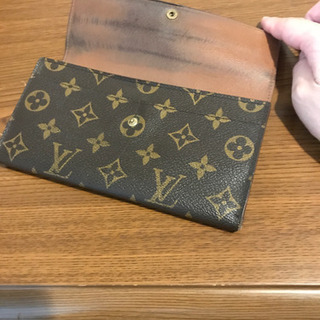 ヴィトン長財布の画像