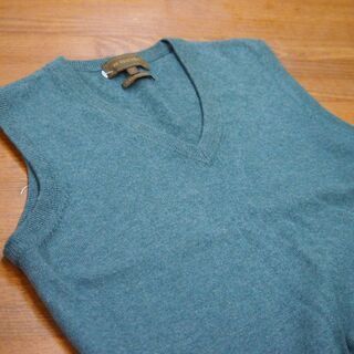 カシミヤ100％　ウール　セーター　ベスト　の画像