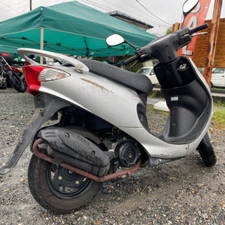 オートショップable 02100603T SYM KAZE50 シルバー 関東圏内 即日配送 激安配送料金3000円〜。 他にも多数出品中！！オートショップableで検索♩ 修理や買取も可能です！クレジット分割、代引き支払い可能！平均在庫日数3日 業者卸にもの画像