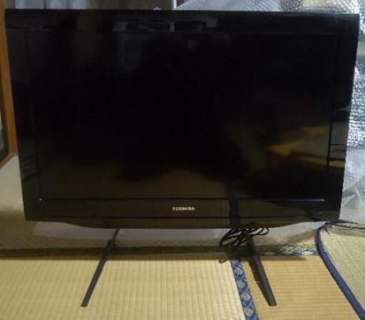 東芝32インチ液晶「LED REGZA」 外付けHDD録画可能！裏番組録画！500GBポータブルHDD付属！