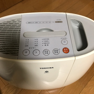 東芝　加湿器　帰化式の画像
