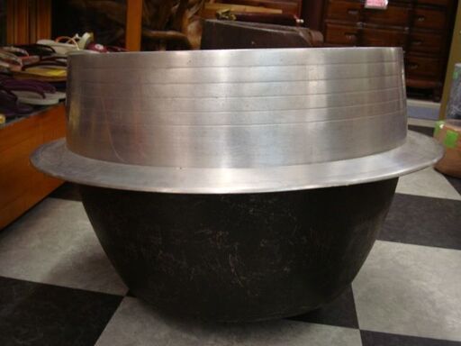 【長野県佐久市のみ配送】【直接引取歓迎】　中古　三州釜　全長約80ｃｍ