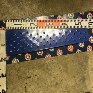 新品未開封
スノーモービルステップ滑り止め補強の画像