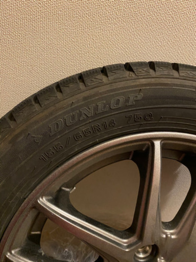 スタッドレスタイヤ