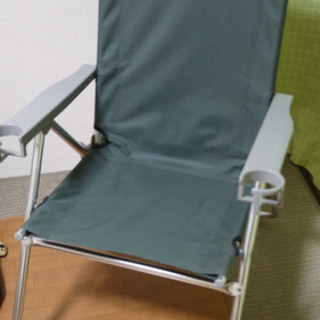 お打ち合わせ中　　　リクライニングチェア　軽量アルミ　未使用