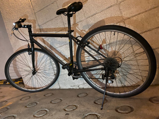 【クロスバイク自転車】ギア6段・ライト付き