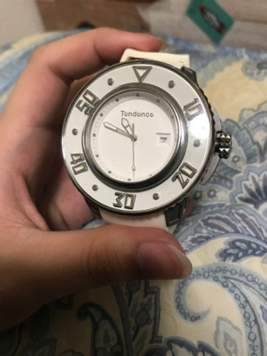 テンデンスの腕時計です