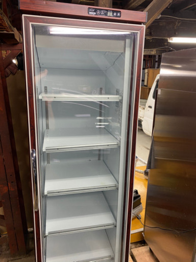 都内配送無料2018年製大和リーチインショーケース（機械下置、インバータ） 201GTC-EC ダイワ 業務用 冷蔵ショーケース600×650×1950