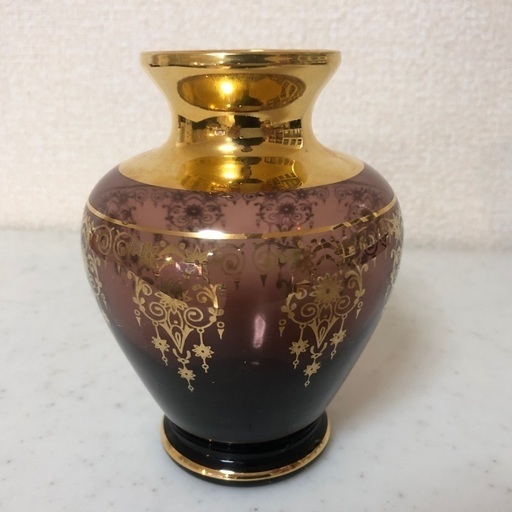 小さな花瓶