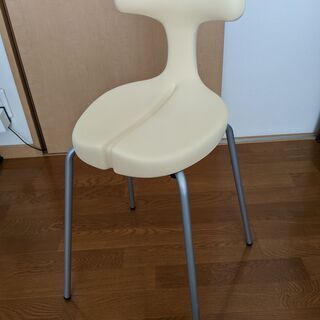 アーユルチェア（スツールタイプ）