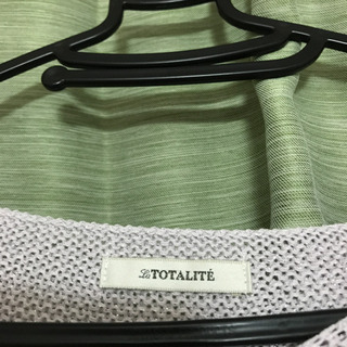 美品　ラトータリテ　薄手セーターの画像