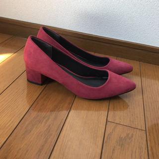 新品未使用　ワインレッド　パンプス 24.5の画像