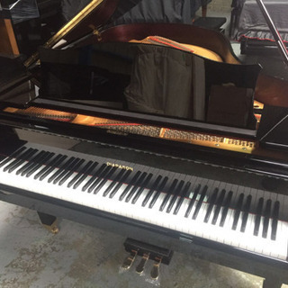 ヤマハC3白色、スタインウェイなどグランドピアノをお譲りします。の画像