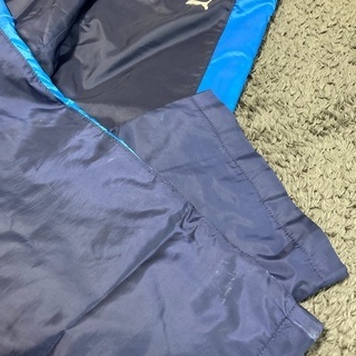 値下げです。140センチ　ウインドブレーカーの画像