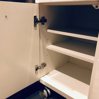 食器棚　の画像