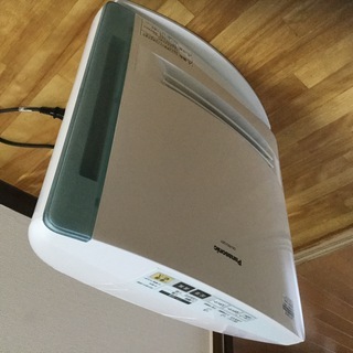 加湿セラミックファンヒーター Panasonic