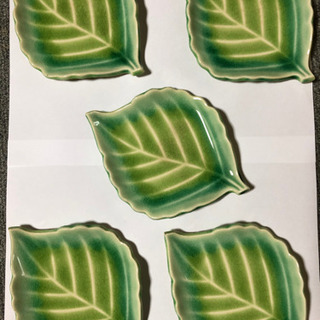 葉っぱ型の皿　長期間保管　未使用ですが…