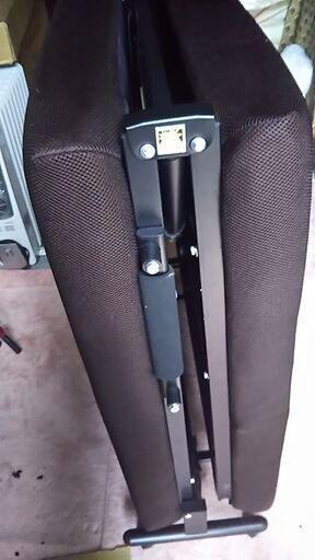 折り畳み式シングルベッド