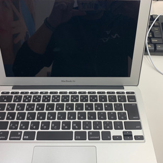 MacBook Ari 2015年製　本日で募集締め切ります一度問い合わせがあって連絡なくなった人には譲りません