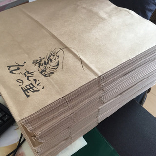 紙袋50枚+えびせんべいサンプル品 あげます（決定しました）の画像