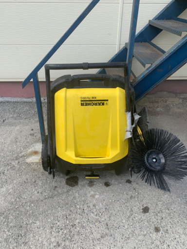 ★ KARCHER KM 70/20 C 手押し式スイーパー ★