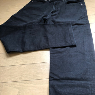 黒　ストレートパンツ　29インチ　ストレッチ