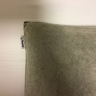 テンピュール 低反発枕 カバー付きの画像