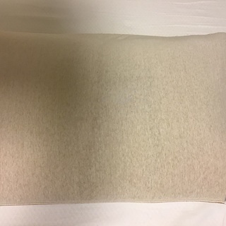 テンピュール 低反発枕 カバー付きの画像