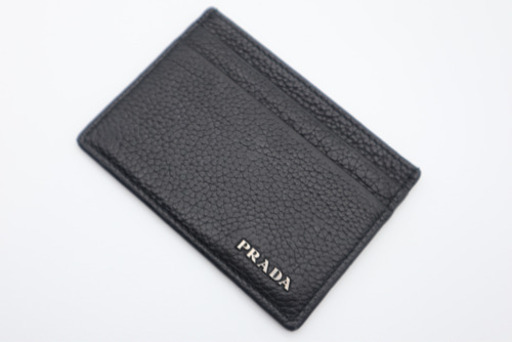 《PRADA/ロゴプレート カードケース》ABランク ブラック 美品 コンパクト