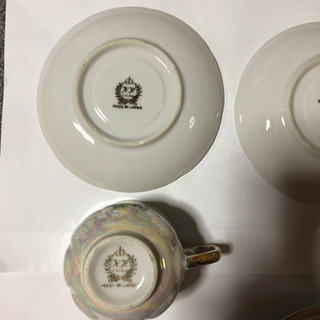 コーヒーカップ、皿の3セット 竹製おしぼり置き3個の画像