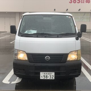働く相棒です! 日産 キャラバン 4ナンバー 3人乗り 車検長 ...